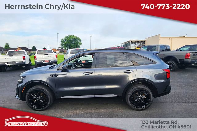 Used 2023 Kia Sorento SX AWD/4WD image 4