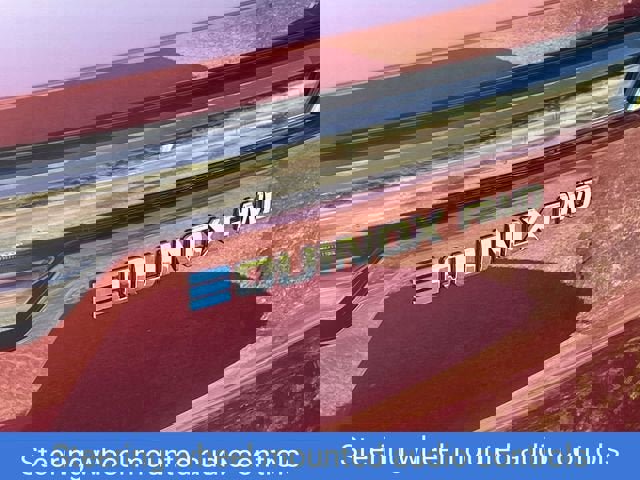 New 2025 Chevrolet Equinox EV LT image 11