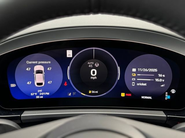 New 2025 Porsche Macan 4S Electric image 23