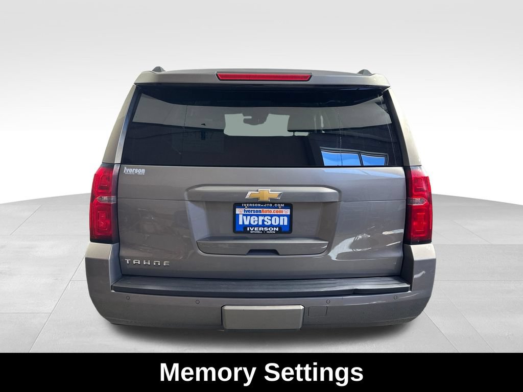 Used 2017 Chevrolet Tahoe LT w/ Luxury Package AWD/4WD image 15