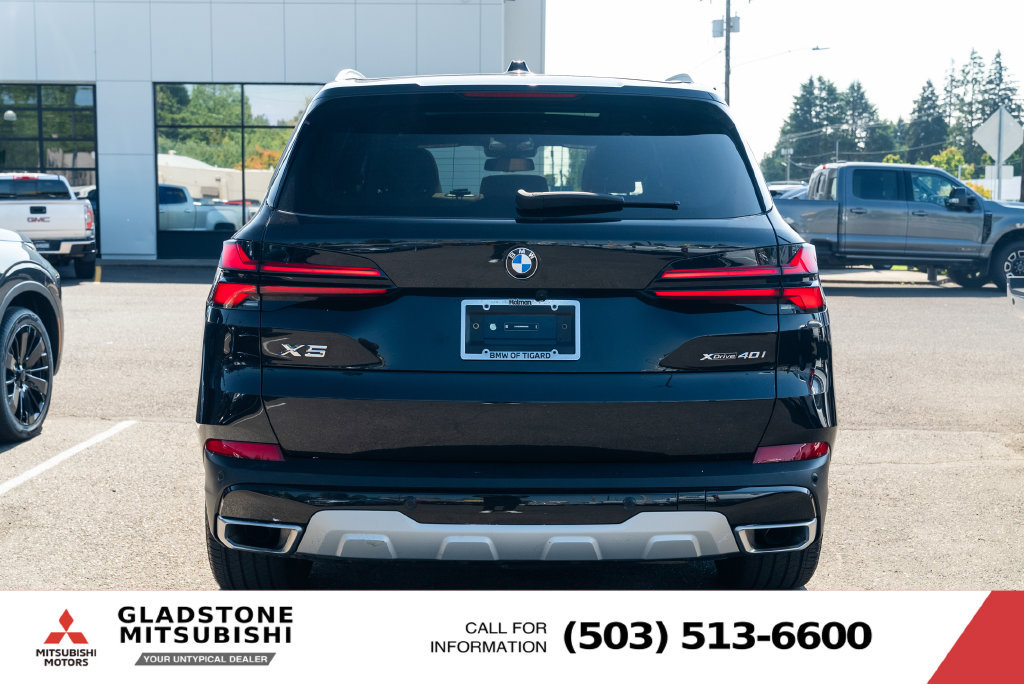 Used 2024 BMW X5 xDrive40i w/ Premium Package AWD/4WD image 6