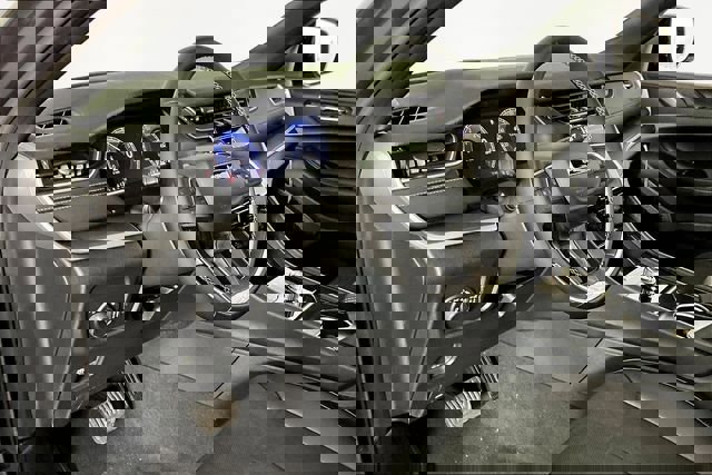 New 2025 Jeep Grand Cherokee Altitude image 8