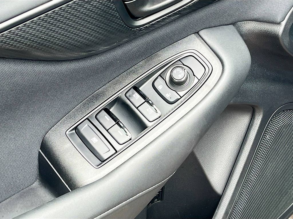 Used 2025 Subaru Outback image 17