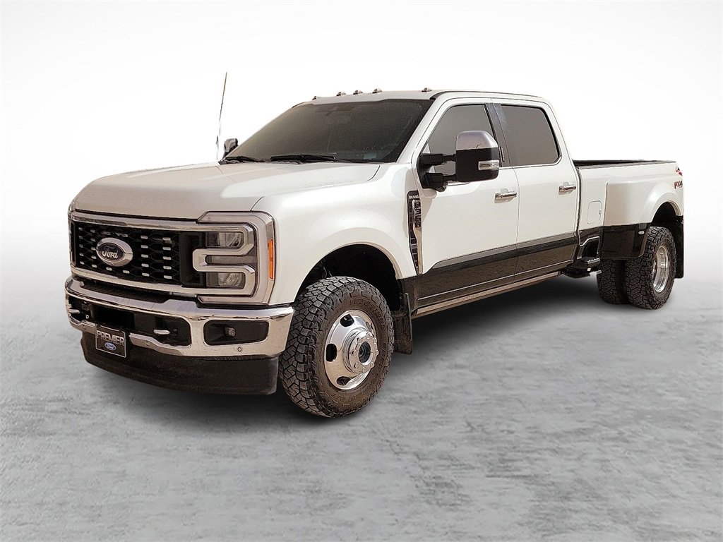Used 2023 Ford F350 King Ranch w/ Chrome Package image 5