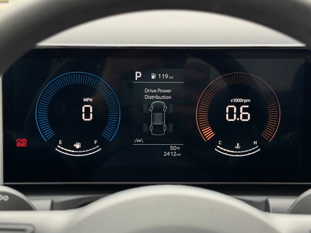 Used 2025 Hyundai Santa Cruz SEL image 13