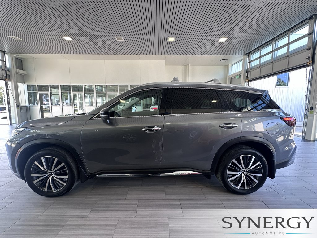 Certified 2025 INFINITI QX60 Sensory w/ Vision Package AWD/4WD image 13