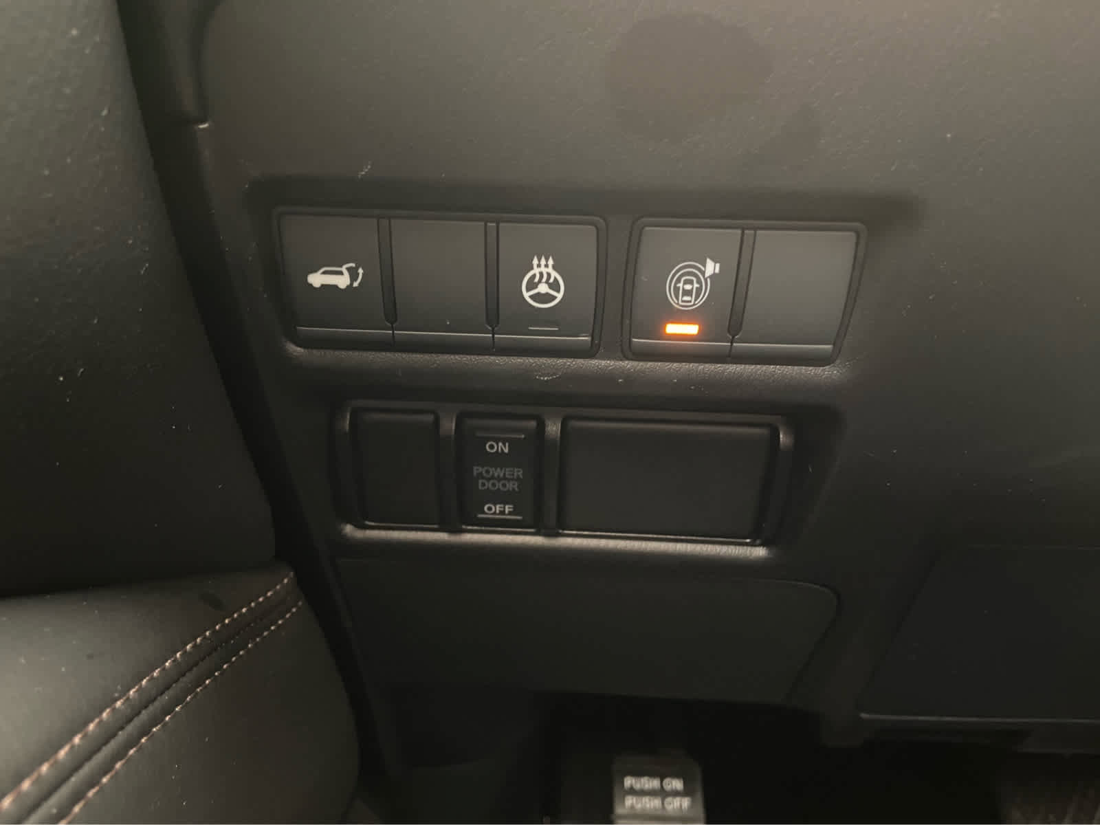 Used 2024 Nissan Armada Platinum w/ Captain's Chairs Package image 43