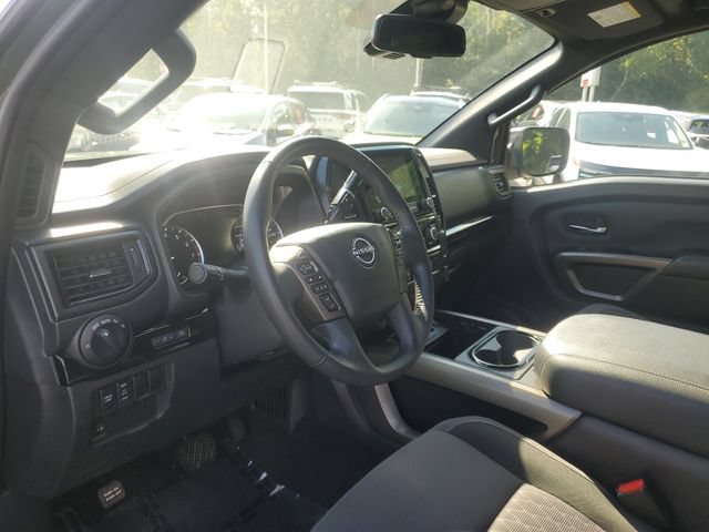 Used 2024 Nissan Titan SV w/ SV Bronze Edition Package AWD/4WD image 13