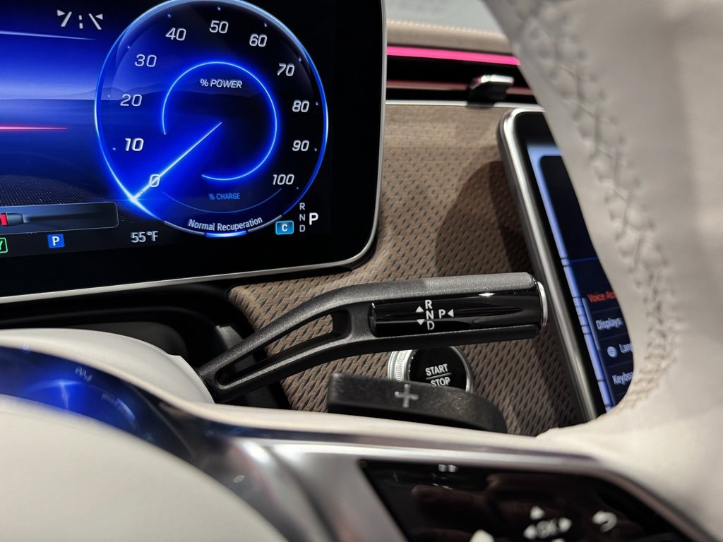 Used 2024 Mercedes-Benz EQE 350+ 4MATIC Sedan image 38