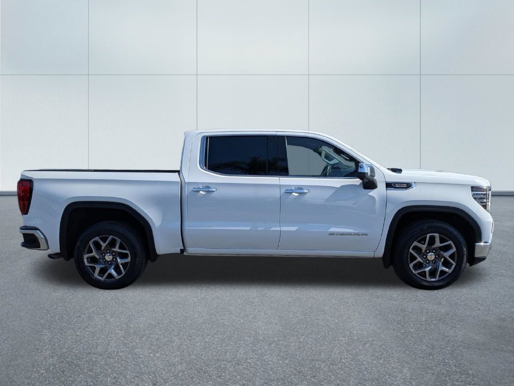 Used 2024 GMC Sierra 1500 SLT w/ SLT Premium Plus Package RWD image 7