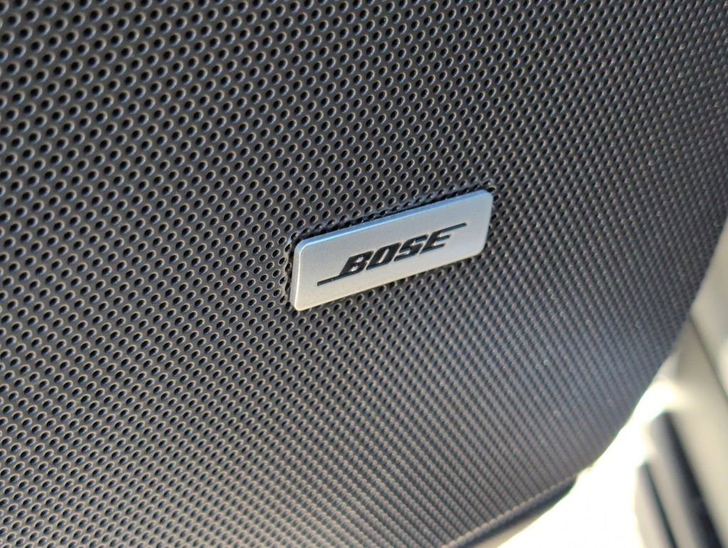 Used 2025 Cadillac XT6 Luxury image 20