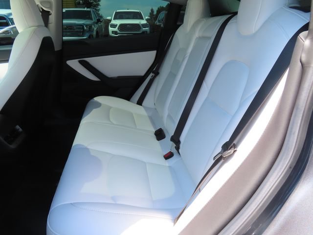 Used 2019 Tesla Model 3 Mid Range RWD image 22