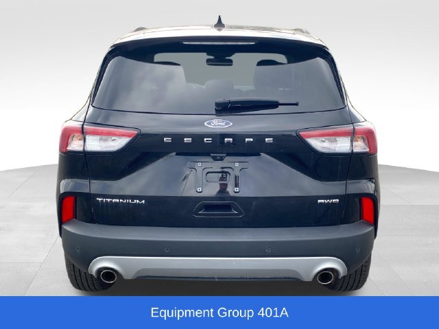 Used 2022 Ford Escape Titanium AWD/4WD image 3