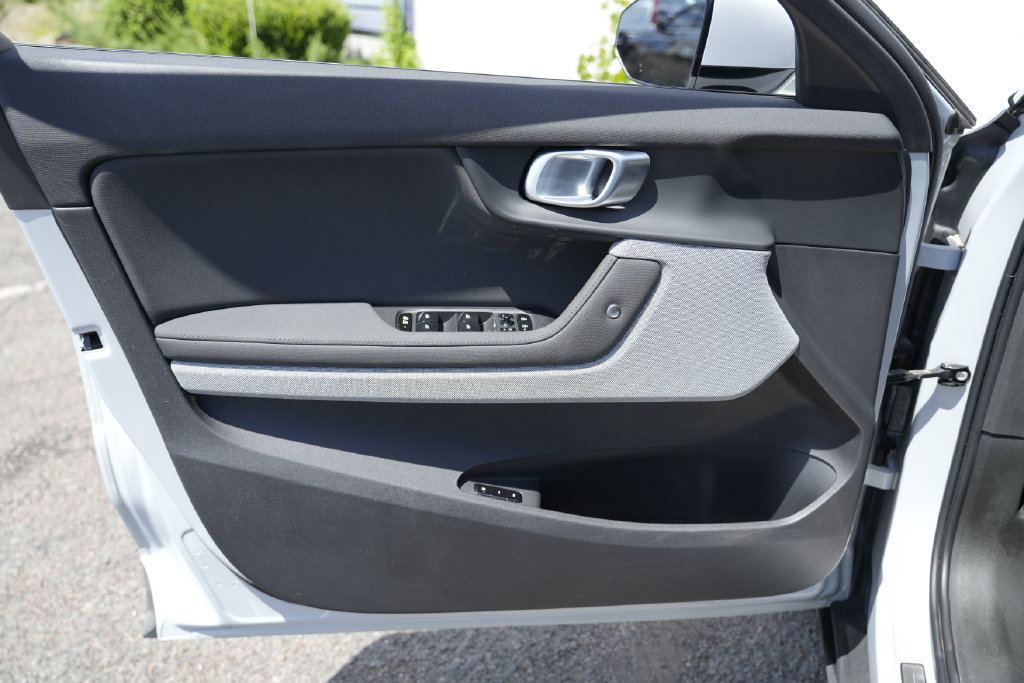 Used 2023 Polestar Polestar 2 AWD/4WD image 19