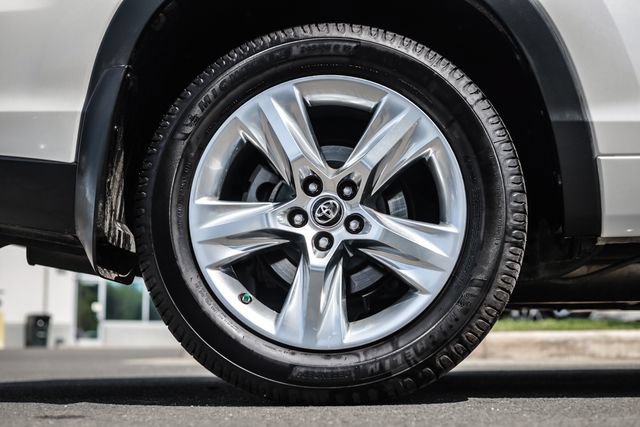 Used 2016 Toyota Highlander Limited FWD image 13