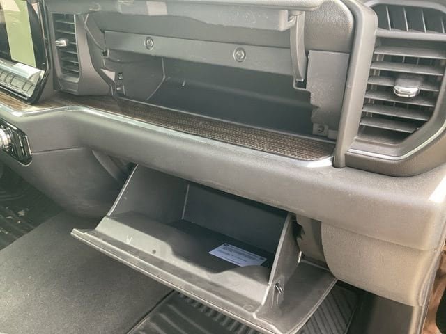 Used 2024 GMC Sierra 1500 Elevation image 24