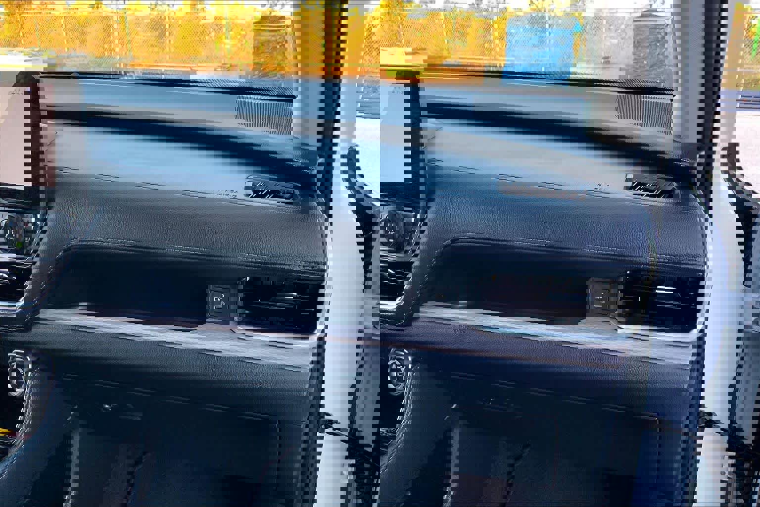 Used 2025 Toyota Grand Highlander FWD image 17