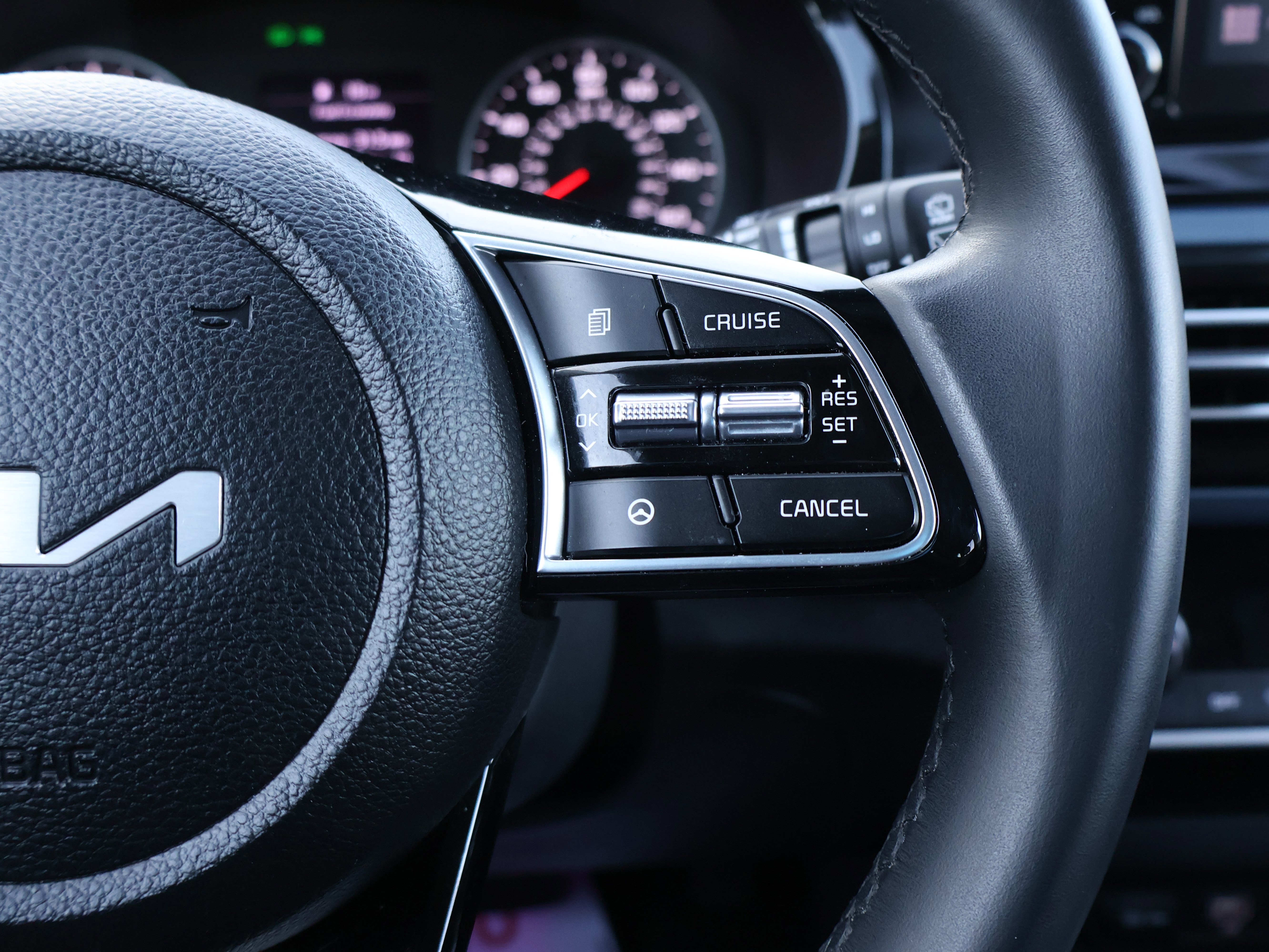 Used 2023 Kia Seltos S image 33