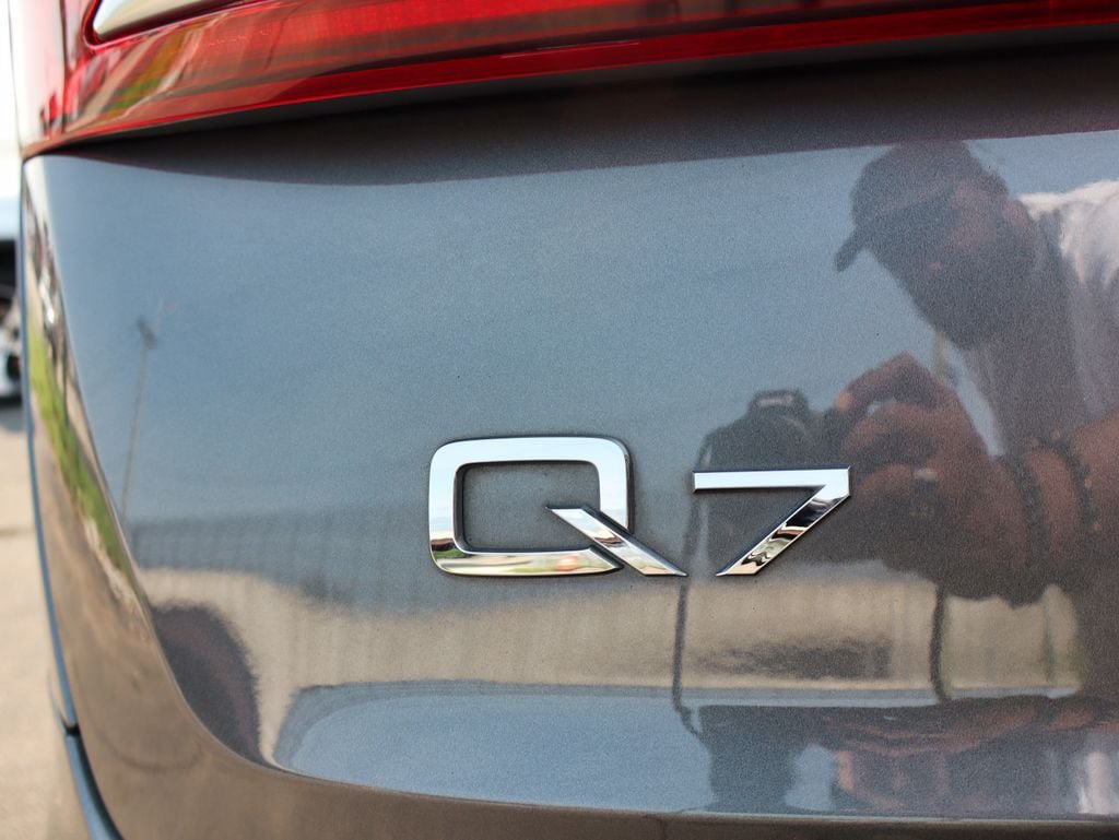 Used 2022 Audi Q7 2.0T Premium Plus AWD/4WD image 74