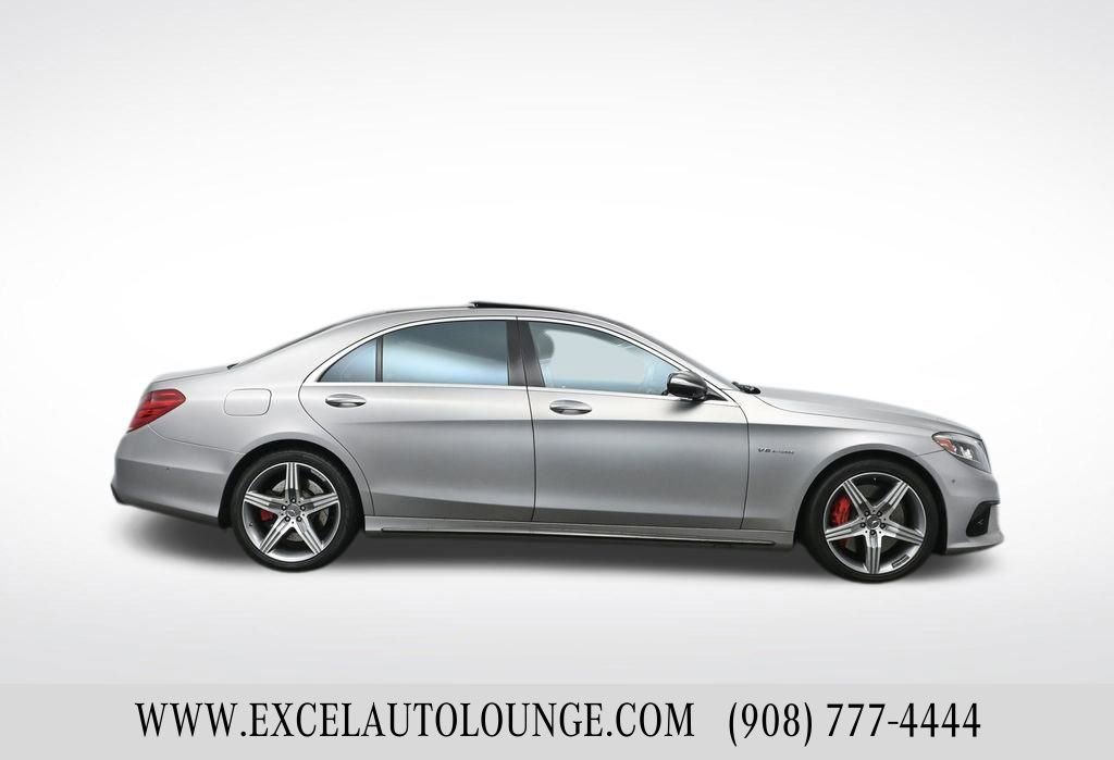 Used 2017 Mercedes-Benz S 63 AMG 4MATIC Sedan w/ Carbon Fiber Exterior Package image 7