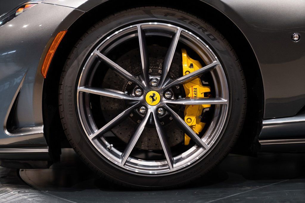 Certified 2022 Ferrari 812 GTS image 13