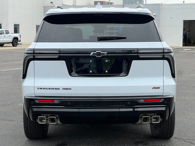 New 2026 Chevrolet Traverse RS w/ LPO, Floor Liner Package AWD/4WD image 47