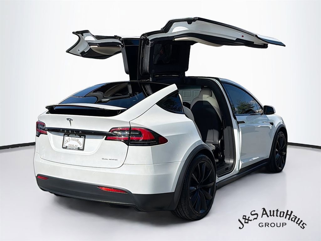 Used 2020 Tesla Model X Long Range AWD/4WD image 7