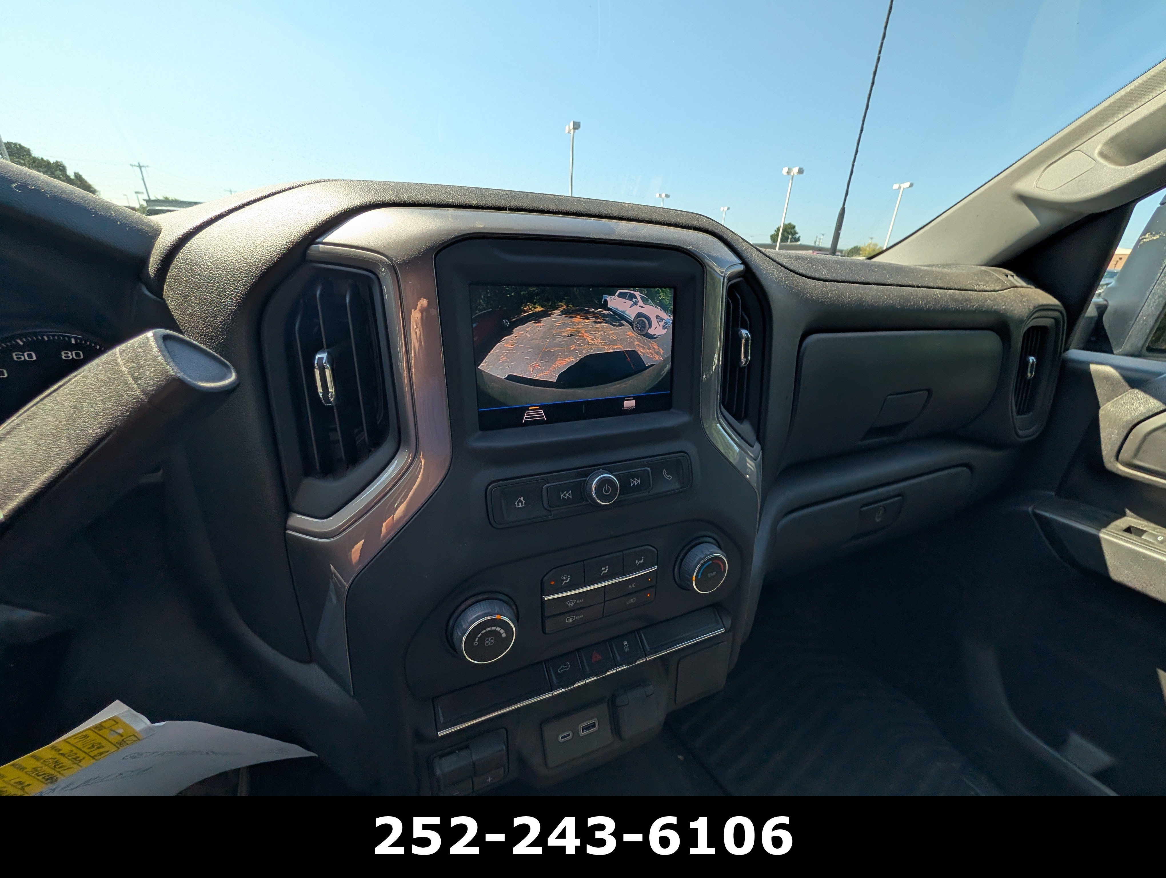 Used 2023 Chevrolet Silverado 2500 Custom w/ Custom Convenience Package AWD/4WD image 16