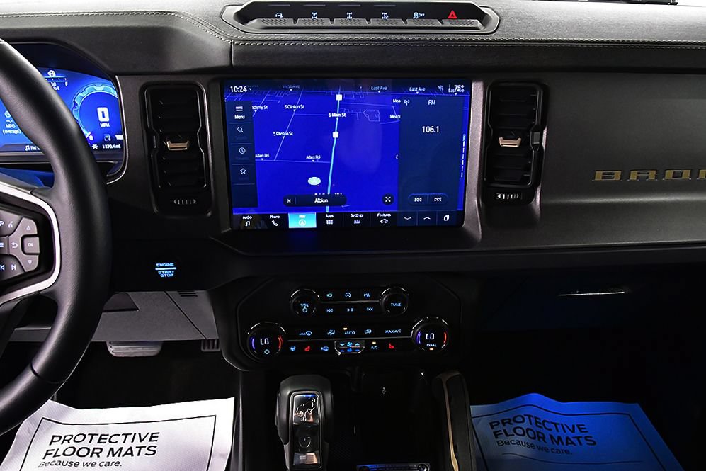 Used 2025 Ford Bronco Badlands AWD/4WD image 27