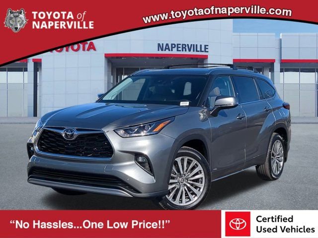 Certified 2025 Toyota Highlander Limited image 1