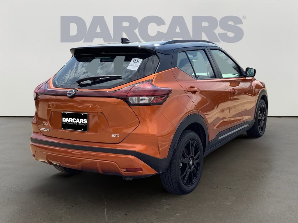 Used 2024 Nissan Kicks SR image 7