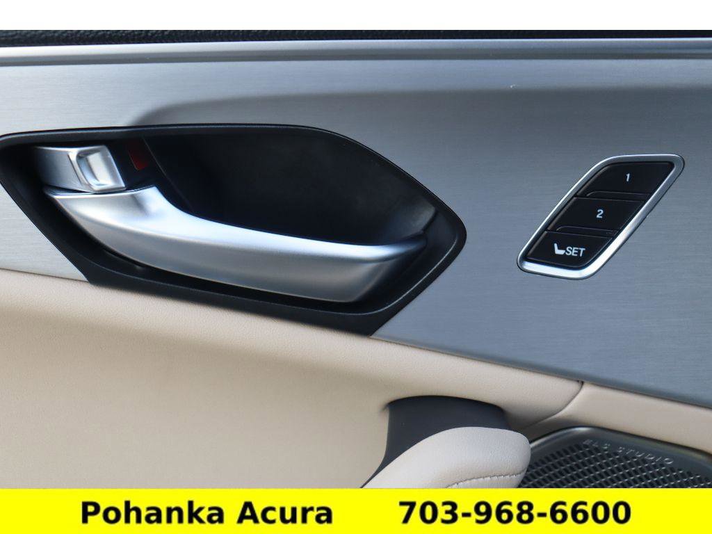 Certified 2025 Acura TLX w/ Technology Package image 23