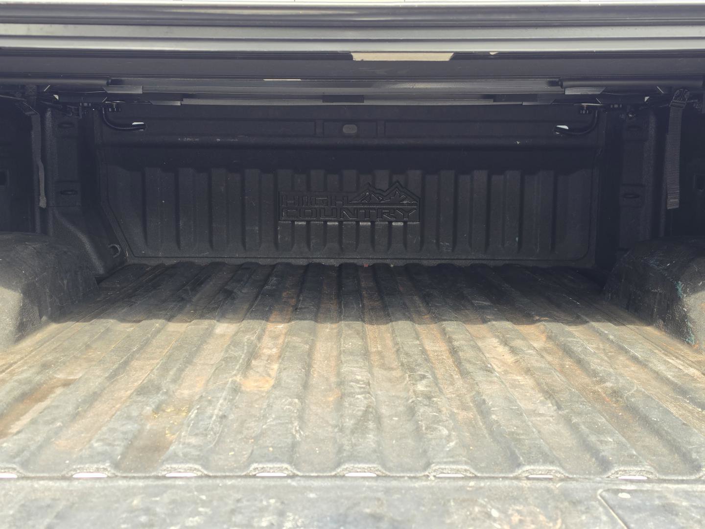 Used 2020 Chevrolet Silverado 2500 High Country w/ Technology Package image 15