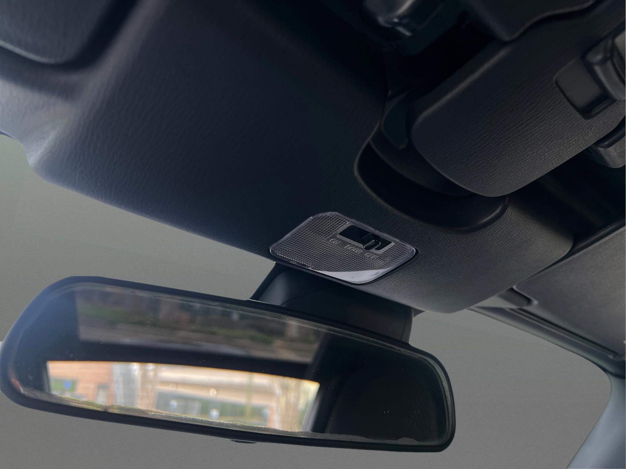 Used 2022 MAZDA MX-5 Miata Sport image 18