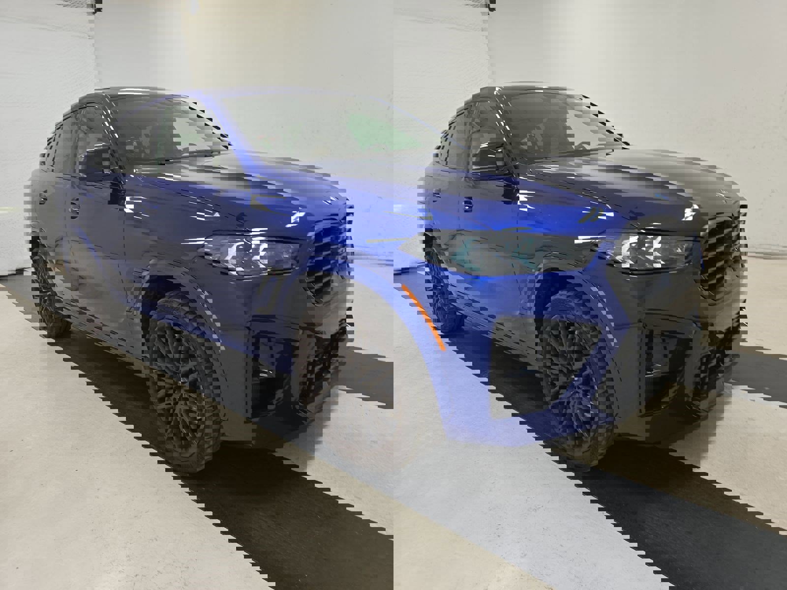 Used 2025 BMW X6 M Competition w/ Executive Package image 1