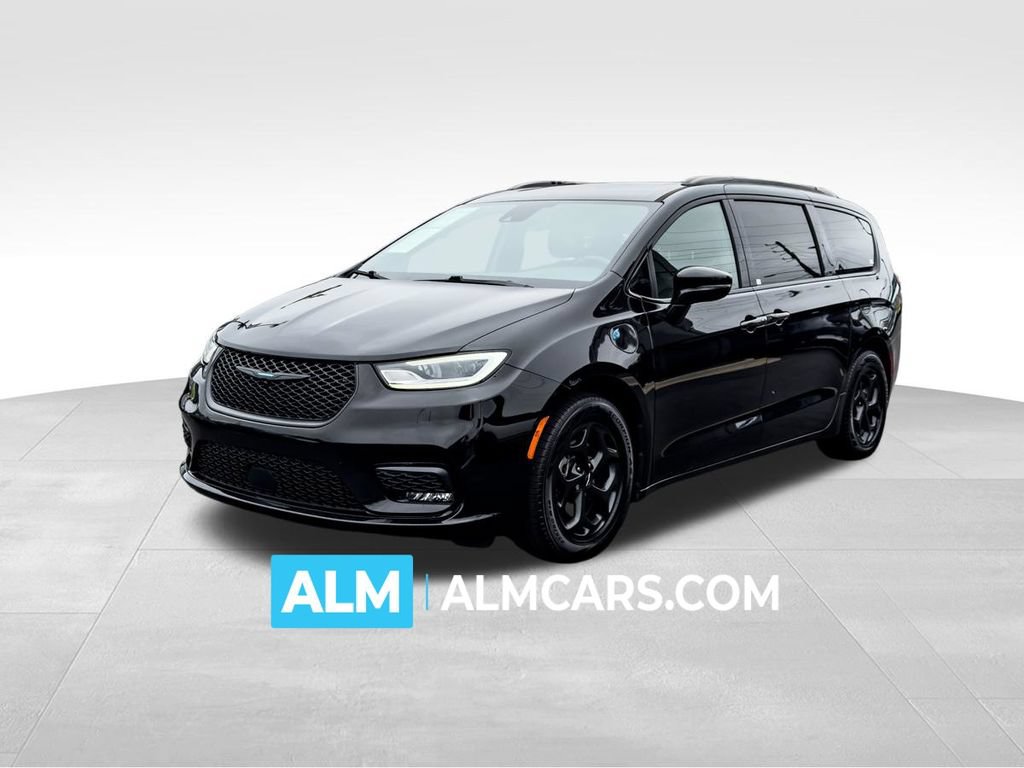 Used 2021 Chrysler Pacifica Limited w/ Uconnect Theater Family Group FWD image 1