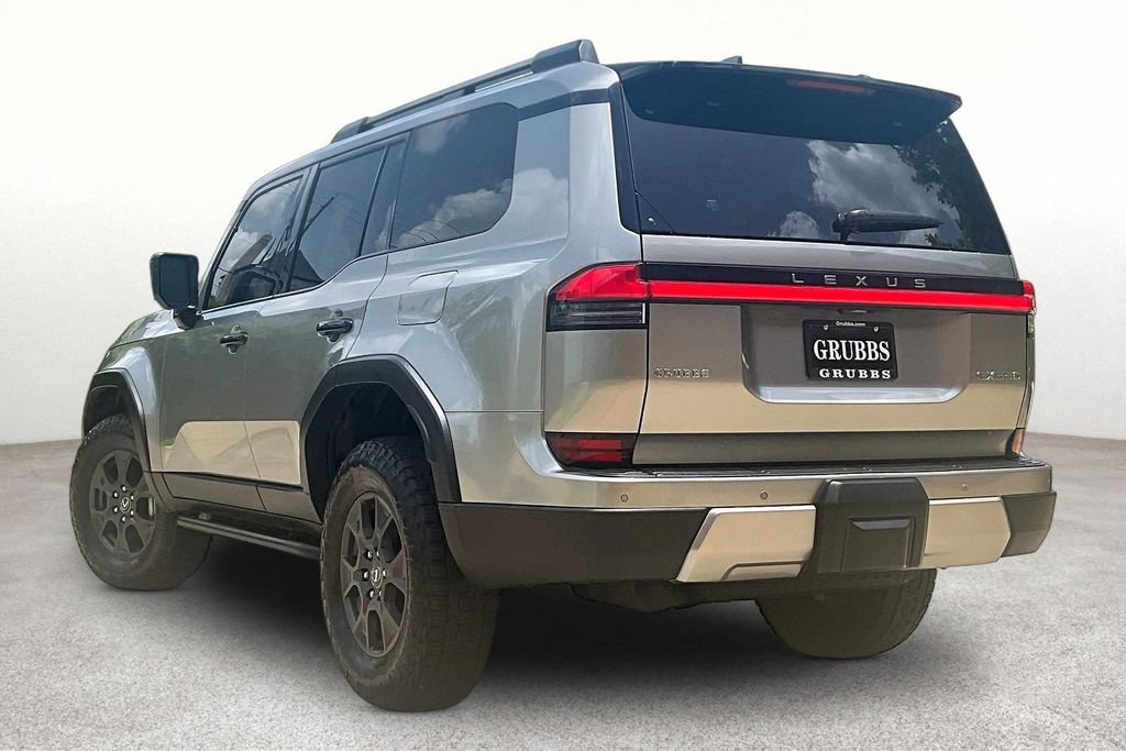Used 2024 Lexus GX 550 AWD/4WD image 16