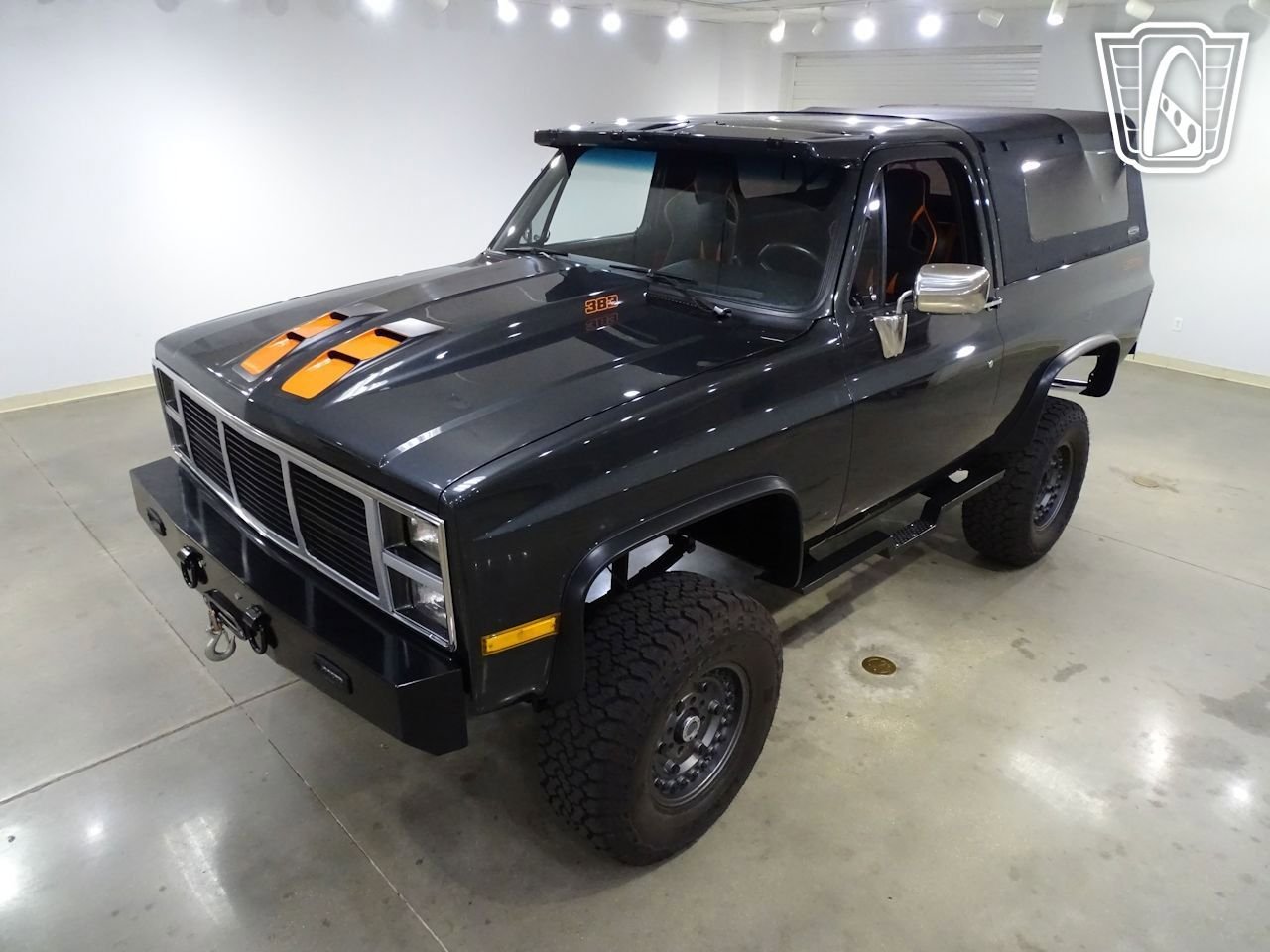 Used 1987 GMC Jimmy 4WD image 3