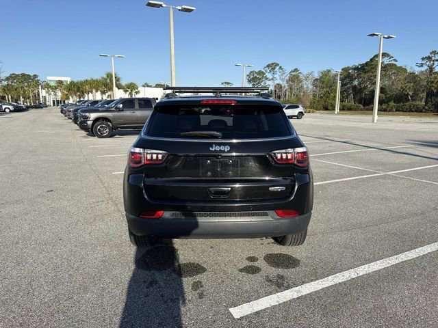 Used 2020 Jeep Compass Latitude image 4