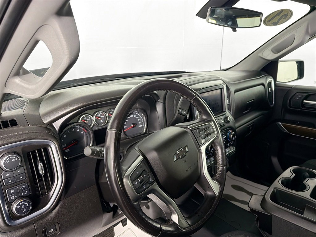 Used 2021 Chevrolet Silverado 1500 RST image 9