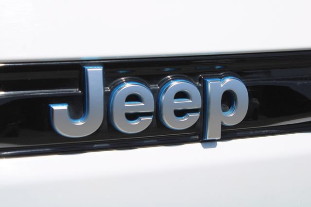 Used 2024 Jeep Grand Cherokee Limited 4xe AWD/4WD image 11