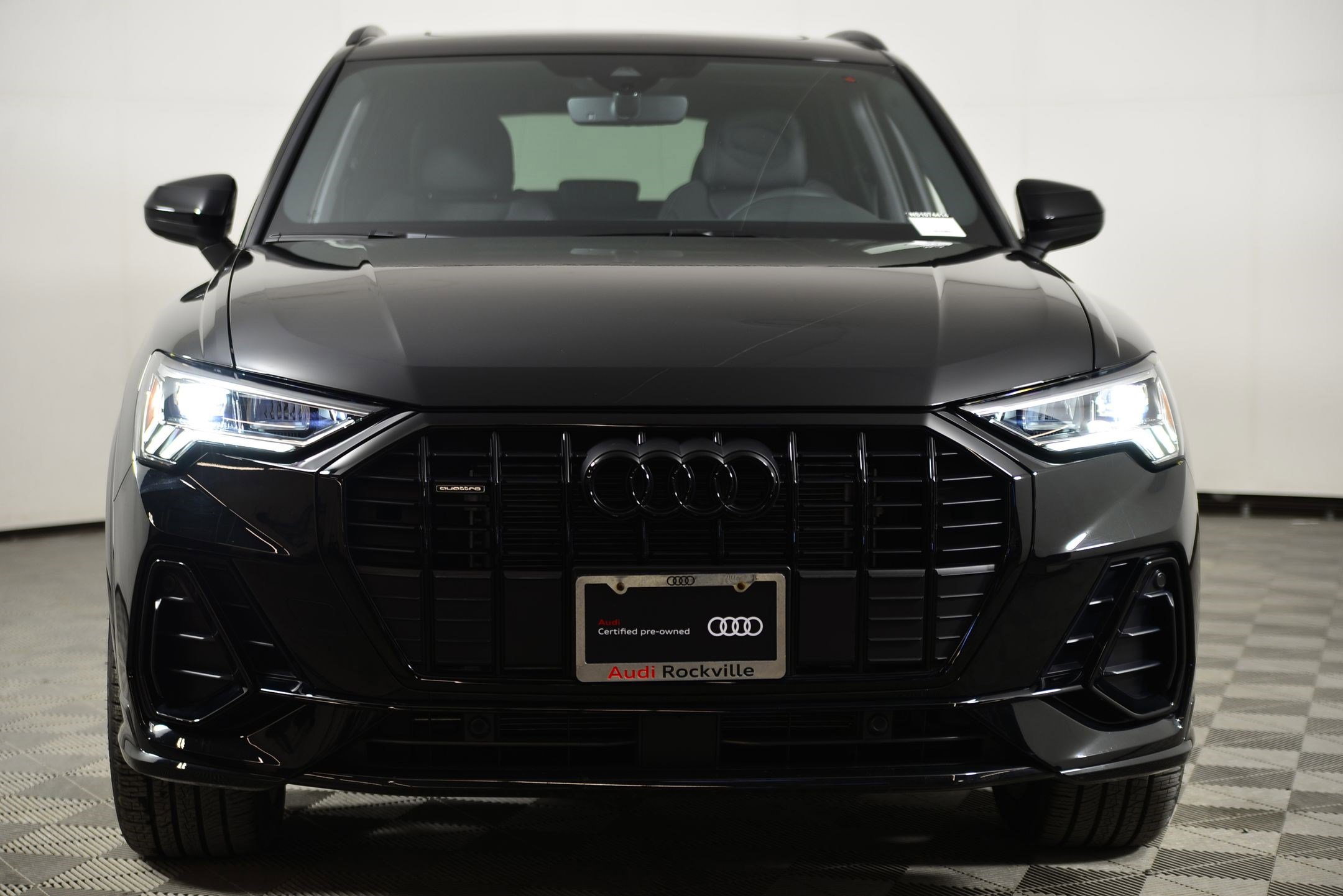 Certified 2025 Audi Q3 2.0T Premium w/ Convenience Package image 5