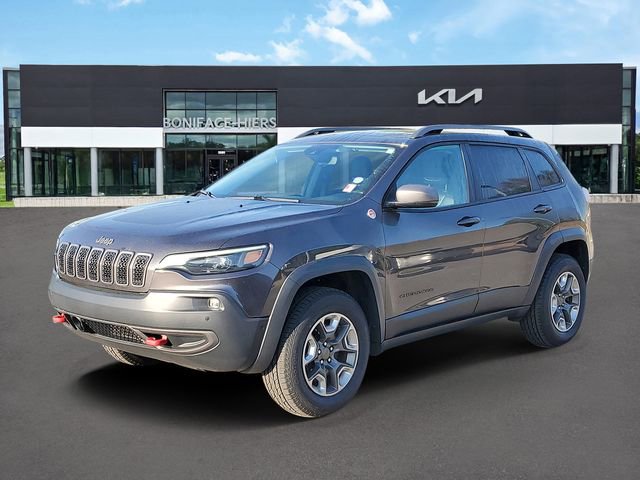 Used 2020 Jeep Cherokee Trailhawk w/ Technology Group image 2