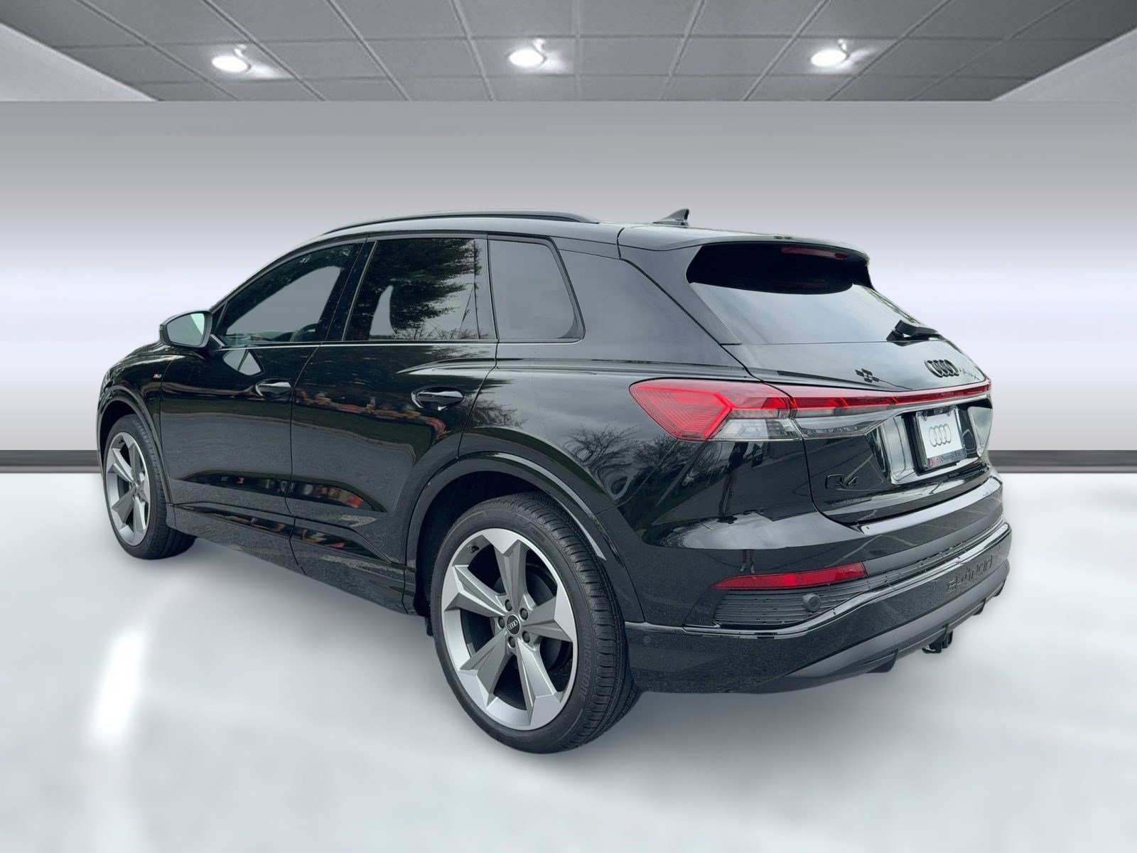 New 2026 Audi Q4 e-tron Premium Plus image 3