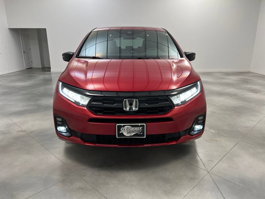 Used 2025 Honda Odyssey Sport-L video 2