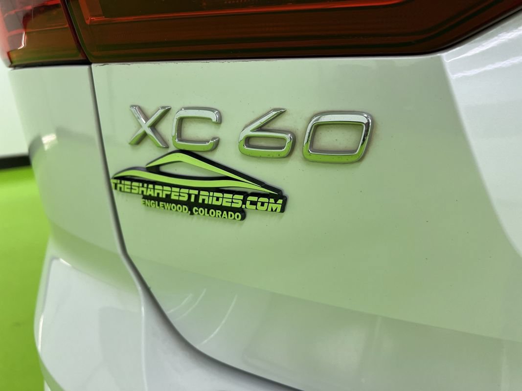 Used 2018 Volvo XC60 T6 Momentum w/ Convenience Package AWD/4WD image 12