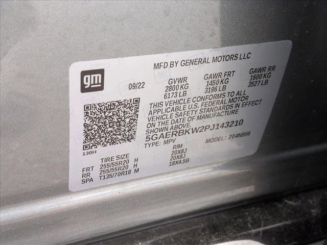 Used 2023 Buick Enclave Essence w/ Experience Buick Package image 28