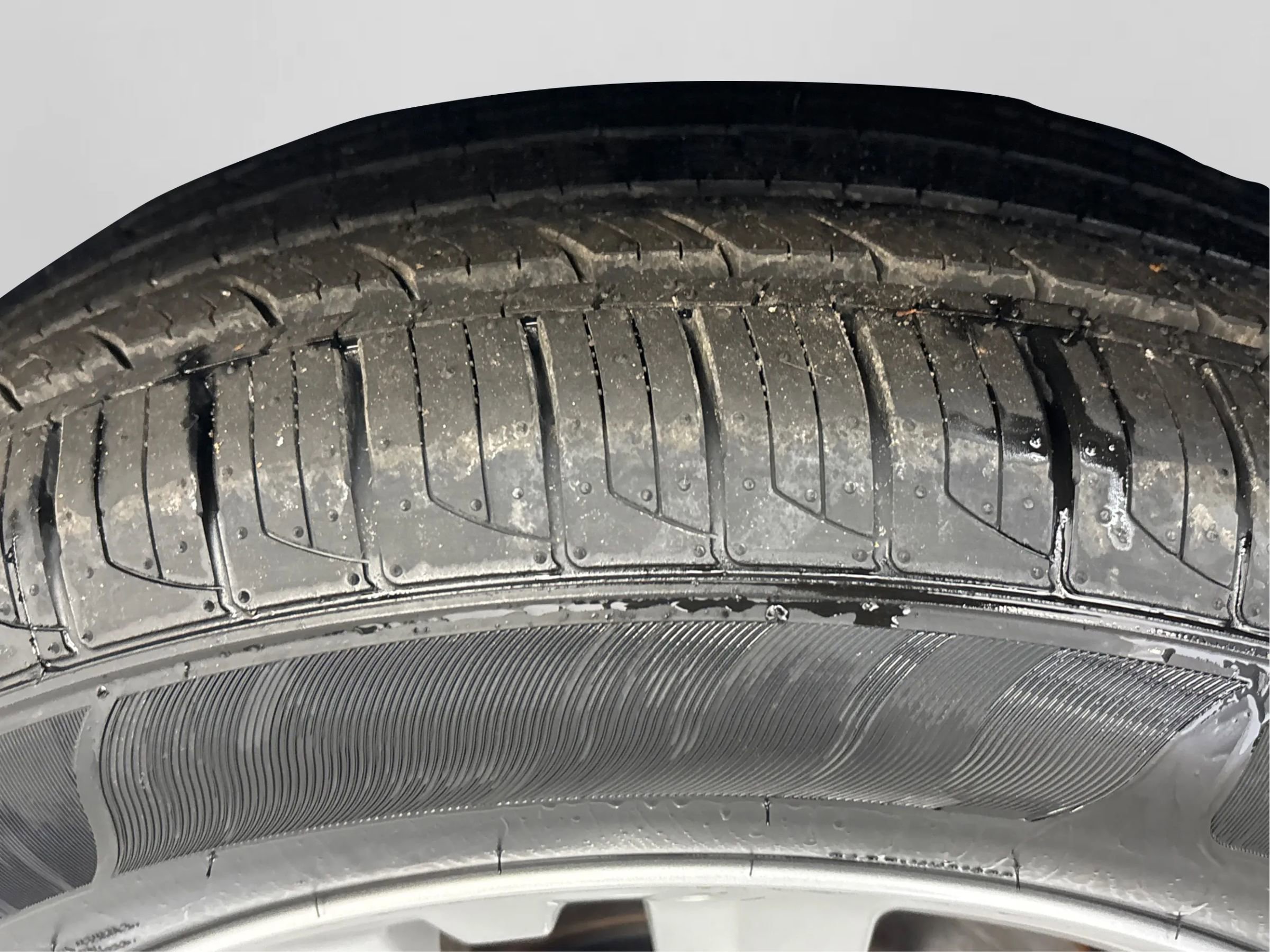 Used 2022 Nissan Rogue Sport S image 32