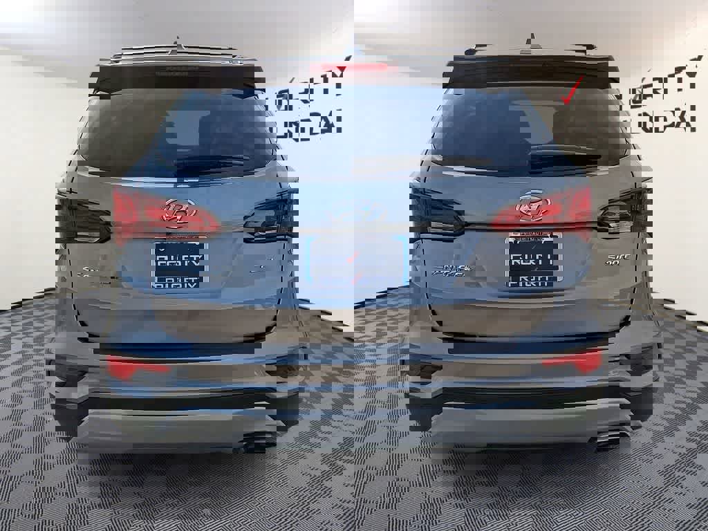 Used 2018 Hyundai Santa Fe Sport image 5