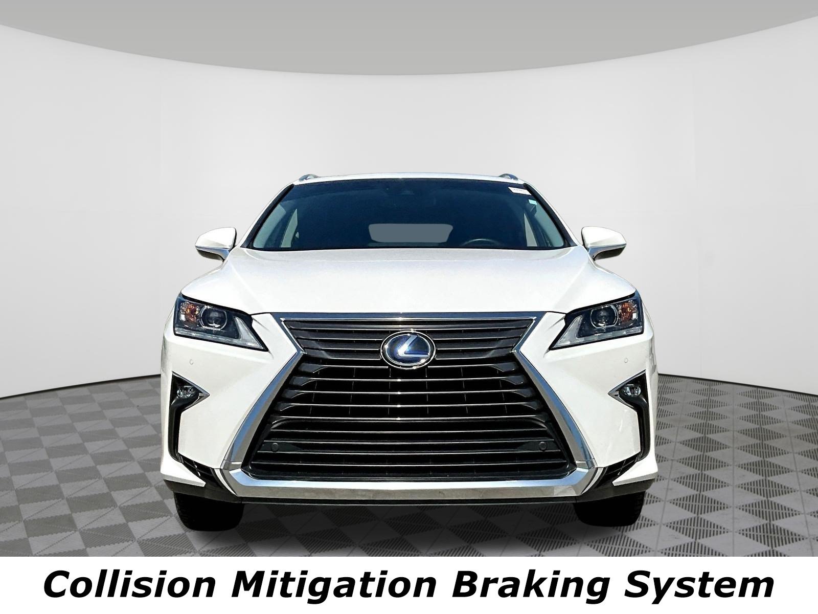Used 2018 Lexus RX 450h AWD w/ Premium Package image 2